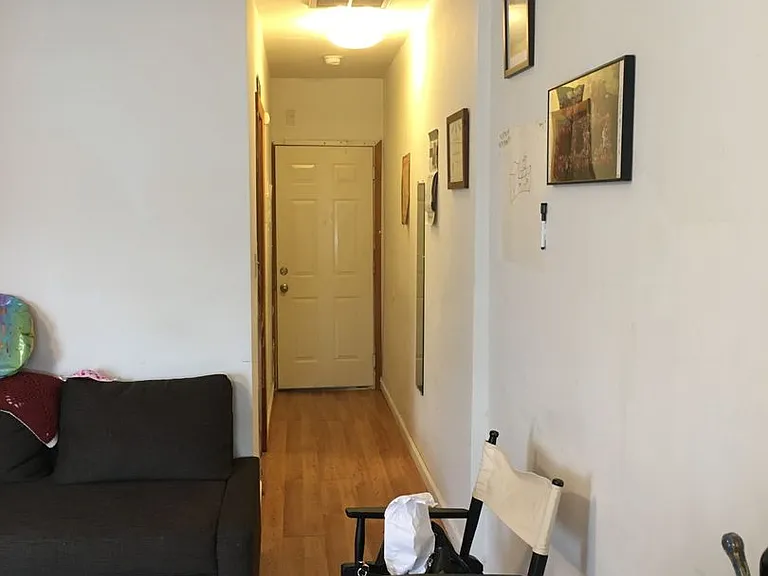 1121 Mount Vernon St — Photo 7