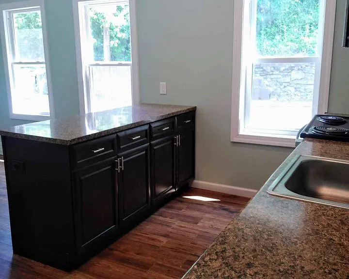 139 Main St #B — Photo 4