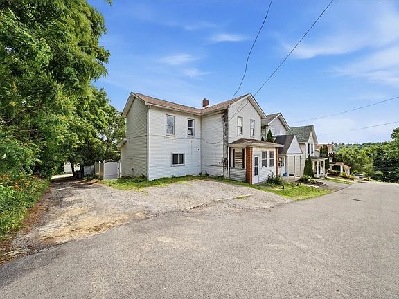 2nd image of 125 Atlas Ave