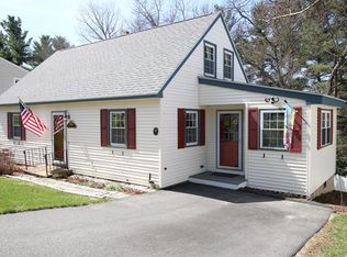 32 Westview Rd, Worcester, MA 01602