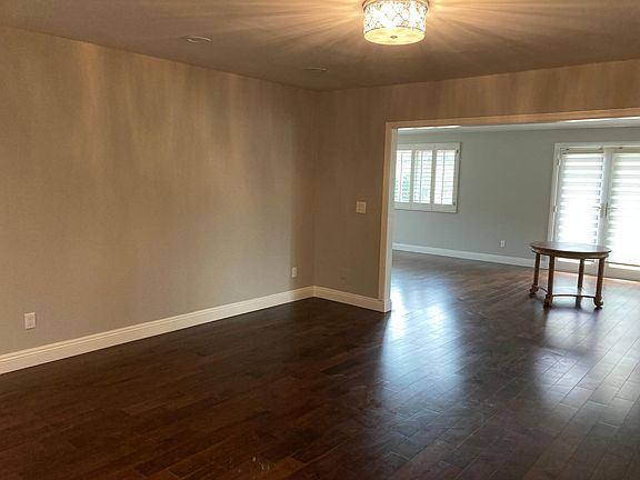 4th image of 1509 Cronin Dr