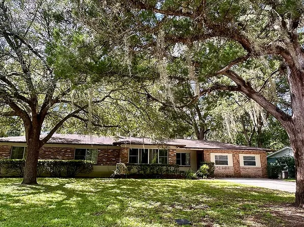 3735 SW 2nd Pl, Gainesville, FL 32607