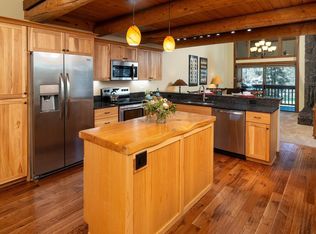 57071 Wild Lily Ln #10, Bend, OR 97707