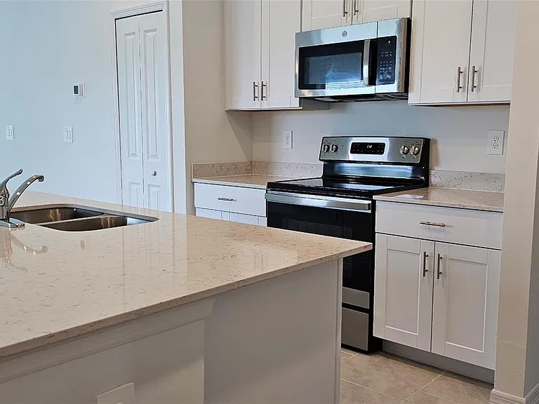 20190 Caroline Creek Pl — Photo 4