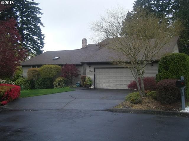 1st image of 1010 NW 123rd Cir