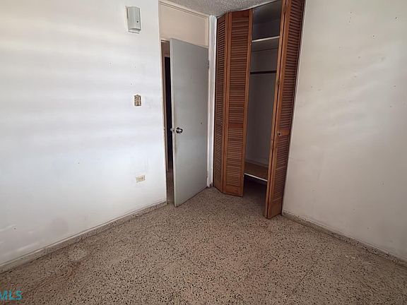 5th image of 221 15th St