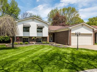 12209 Prairie Dr, Sterling Heights, MI 48312