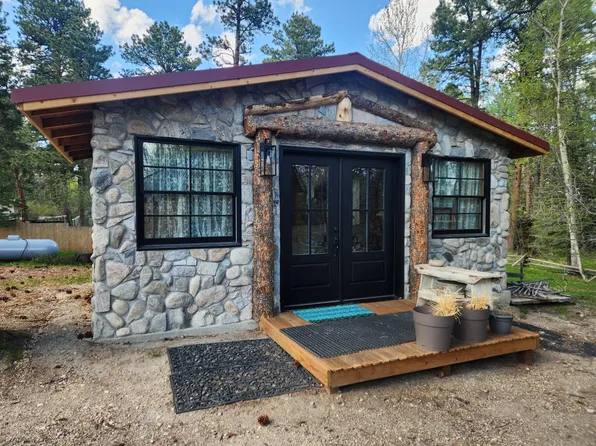 11 Wagon Box Rd, Story, WY 82842