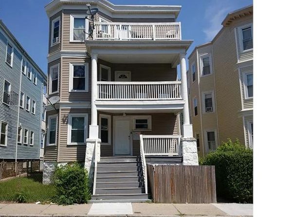 8 Ridgewood St #3