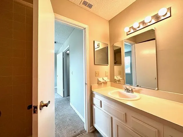 11228 Shady Glen Dr — Photo 11