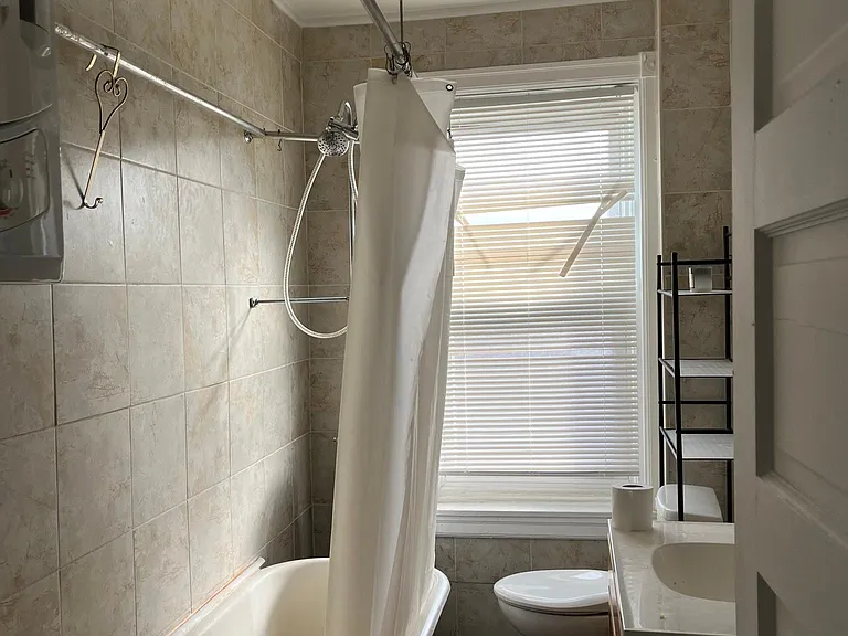 6101 Torresdale Ave #2 — Photo 4