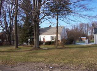 24478 Nobottom Rd, Olmsted Township, OH 44138