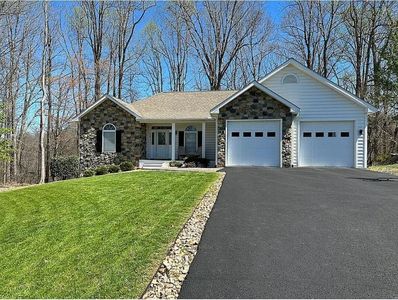 250 Cambridge Ct, Hardy, VA, 24101