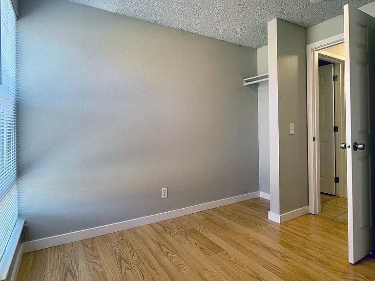 6314 34th Ave SW #201 — Photo 7