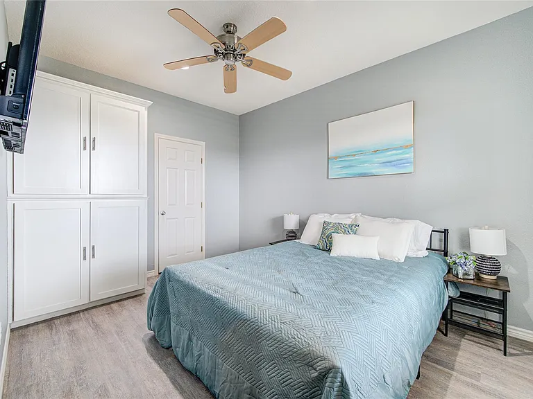 14110 Miramar Dr — Photo 18
