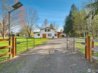 182 Archer Dr, Cinebar, WA 98533