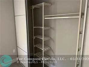 430 SE 2nd Ave #3E — Photo 15