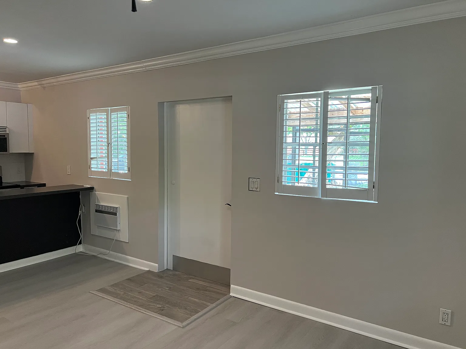 8400 Trotters Ln — Photo 2