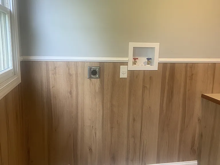 144 Gloucester Ave — Photo 9