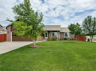 6504 N Upchurch Ave, Wichita, KS 67219