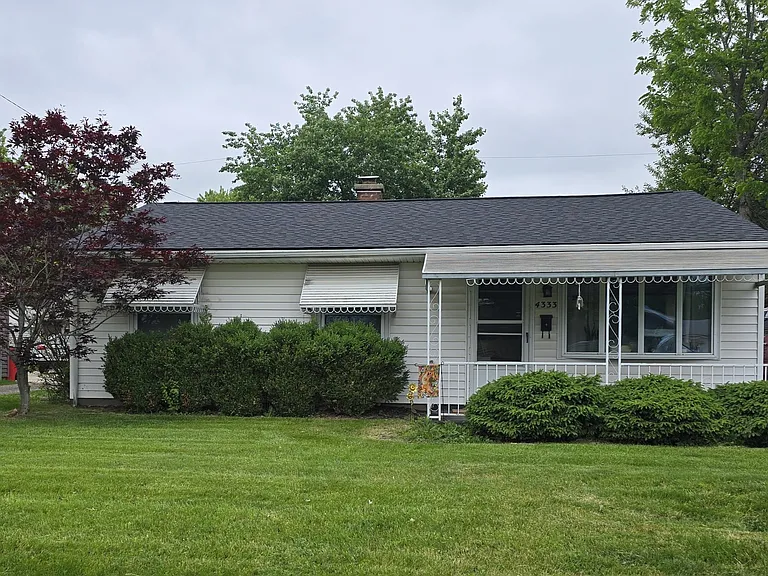 4333 Maplegrove Dr — Photo 1