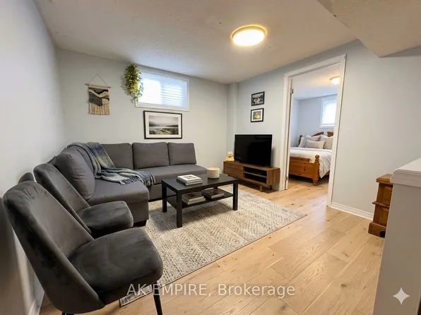 54 Fallen Oak Ct #Basement, Brampton, ON L6Y 3T4