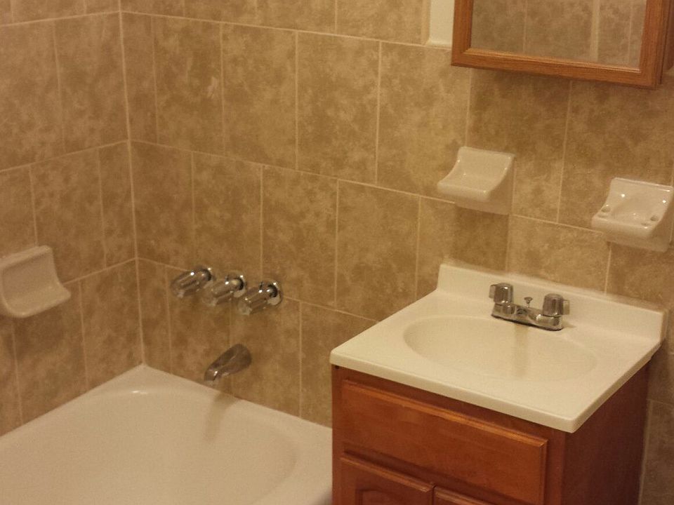 2nd image of 770 Ocean Ave APT E4