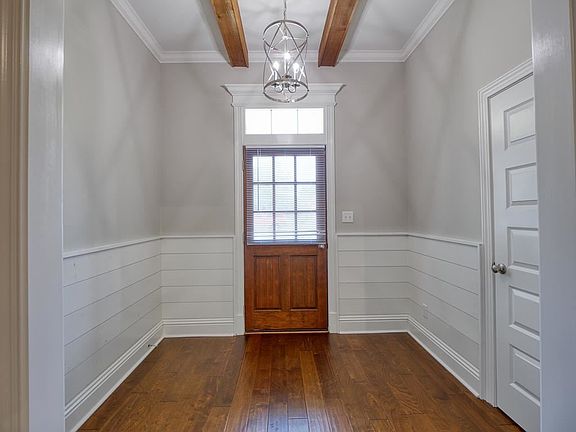 5th image of 4756 Amelia Cir