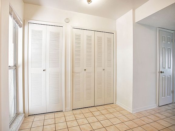 5th image of 2721 Gray Fox Ln