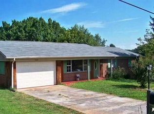 3385 Corbin Dr, Morristown, TN 37814
