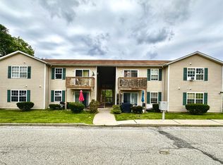 82 High St APT 6, Chester, NY 10918