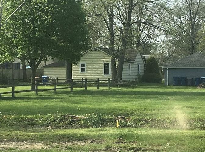 126 Grace Ave, Steger, IL 60475 Zillow