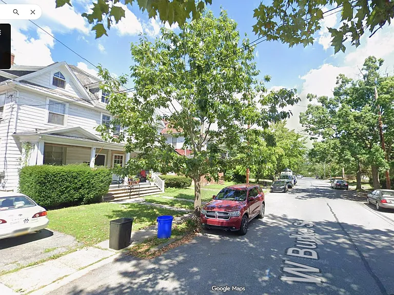 219 W Burke St #1 — Photo 3