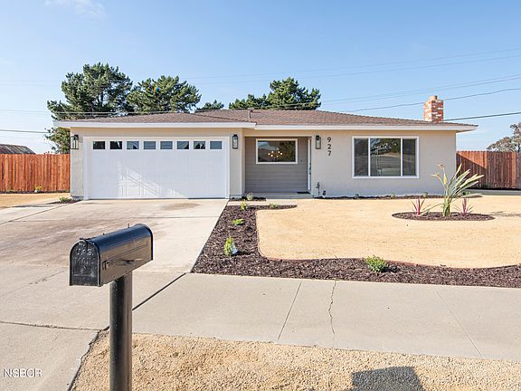 2nd image of 927 Dahlia Pl