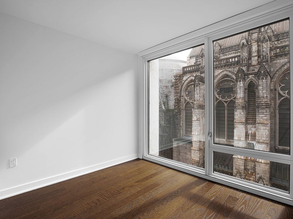 1st image of 400 W 113th St APT 1118