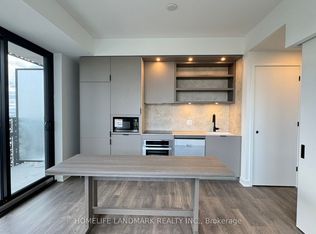 55 Charles St E #3312, Toronto, ON M4Y 0J1
