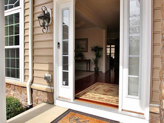 3rd image of 12819 Classic Springs Dr