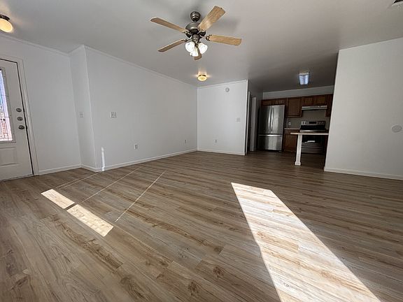 5th image of 708 N Englewood Ave APT B