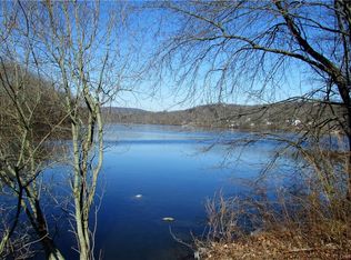 19 Norfolk Rd, Brewster, NY 10509