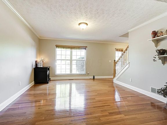 4th image of 5524 Latrobe St