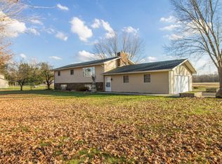 11760 Burrows Rd, Battle Creek, MI 49014