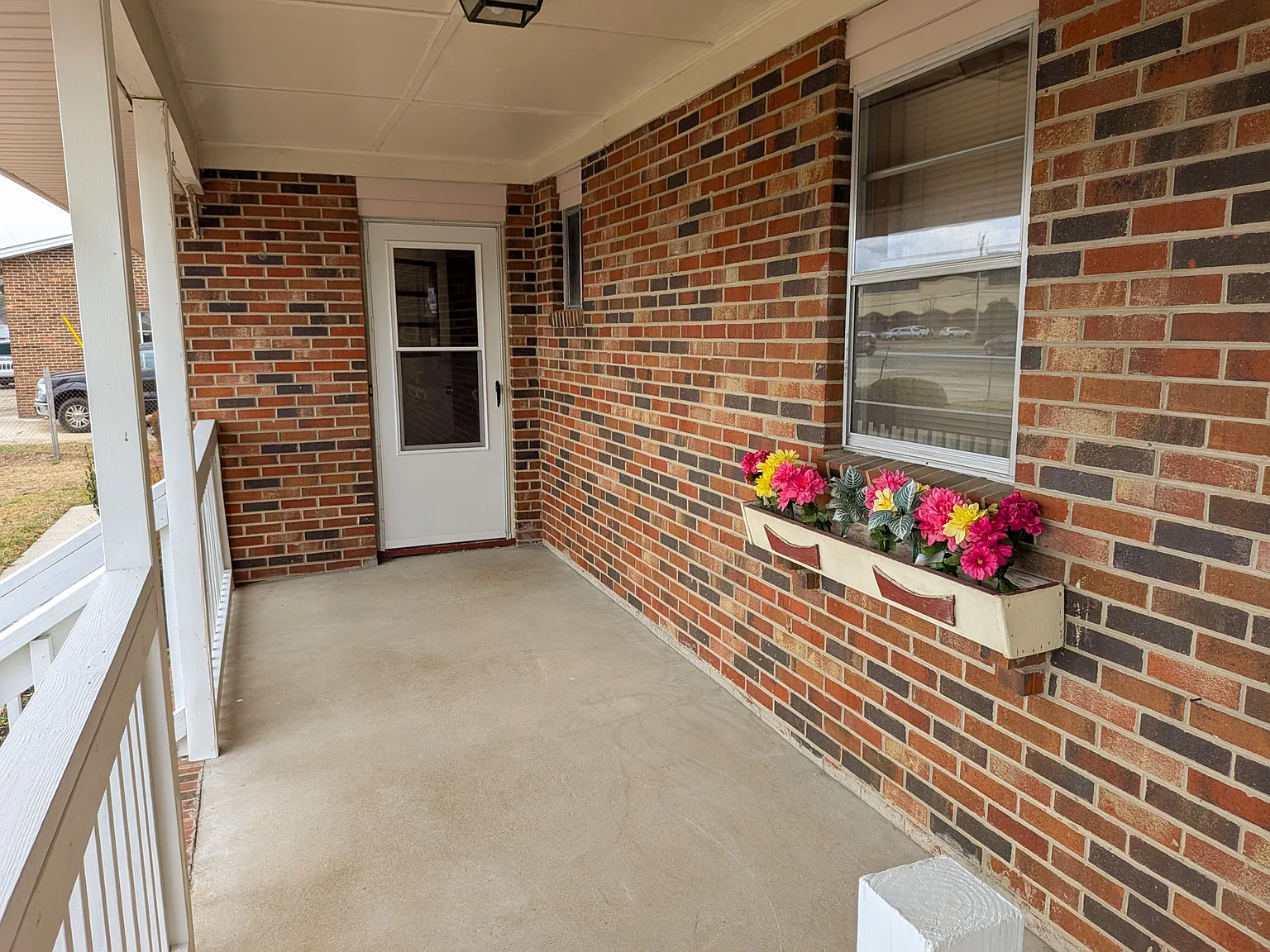 4 bed, 1830 sqft, $1,900 — Photo 2