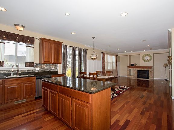 4th image of 24156 Apple Creek Ln