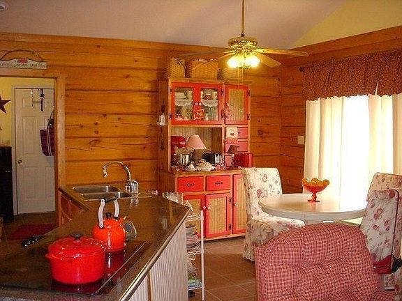 5th image of 107 Glenavy Dr