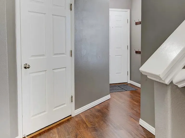 173 E Fiddlers Canyon Rd #11 — Photo 4
