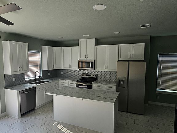 3rd image of 153 S 10th St #B