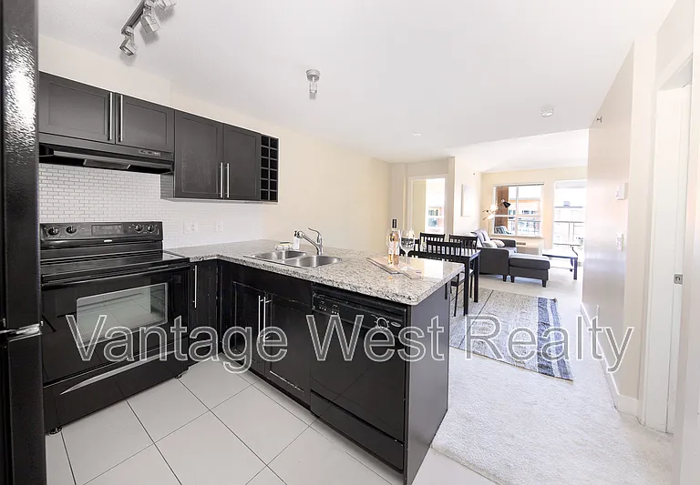 1089 Sunset Dr #417 — Photo 14