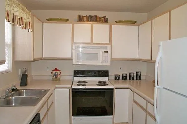 Willow- Basic kitchen