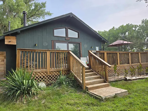 1045 S Park Rd, Schuyler, NE 68661