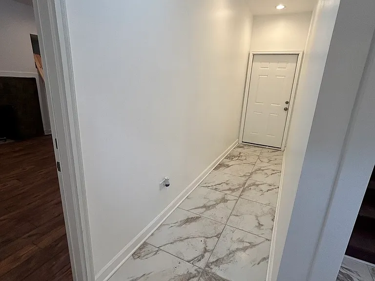 6016 S Saint Lawrence Ave #1 — Photo 3
